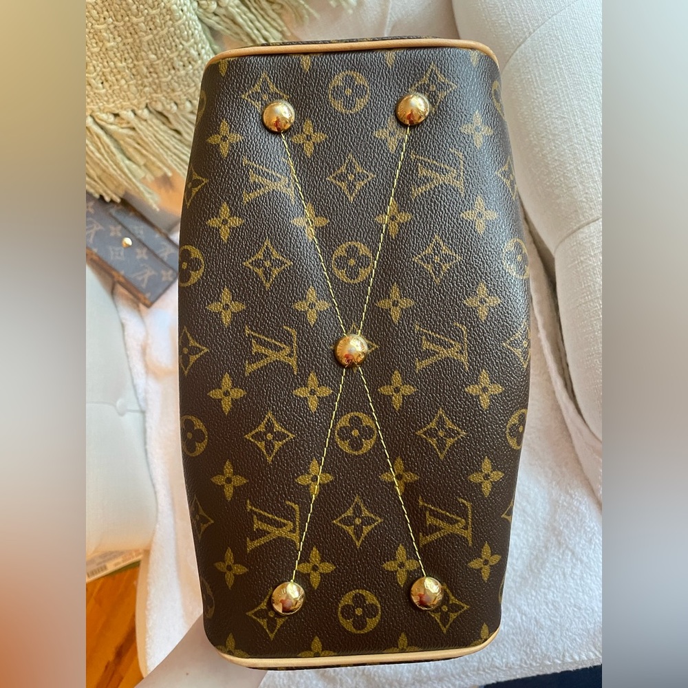 NEW- Vintage LV Tivoli - NEW !
Monogram Tivoli PM - Picture 3 of 11